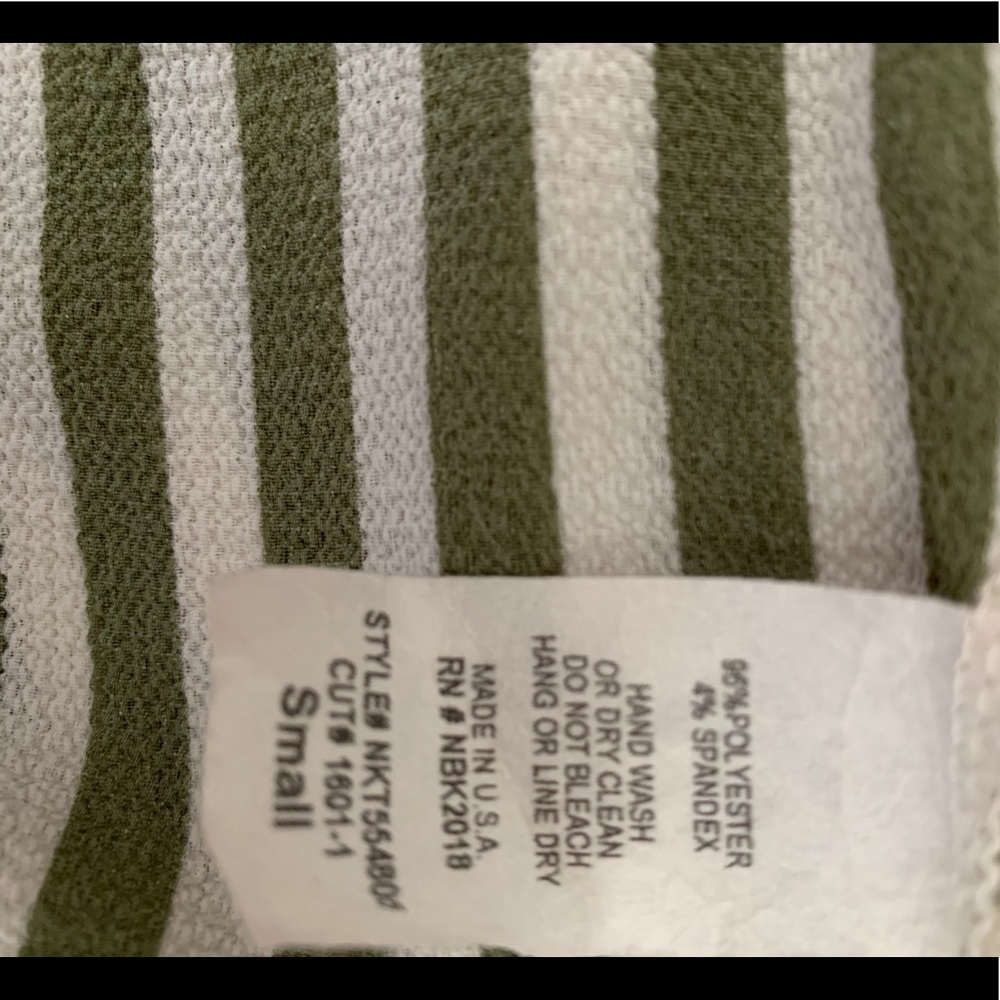 Green & White Striped Short Sleeve Crop Top - Picture 7 of 7